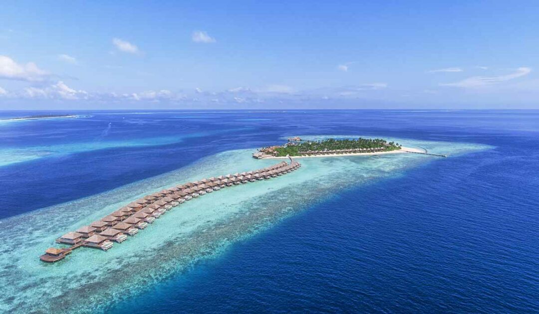 The Maldives' Best Overwater Villas - Crown & Champa Resorts